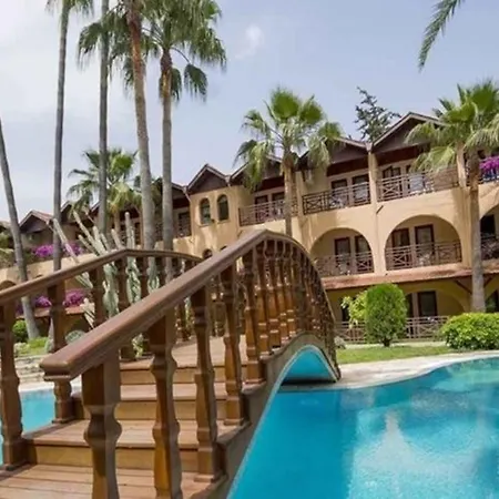 Green Paradise Beach Hotel-2